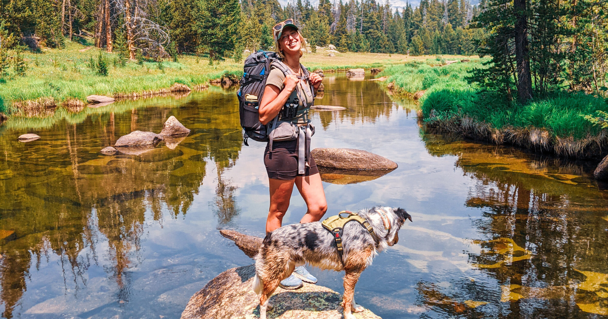 hiking Cirque of Towers wind river range