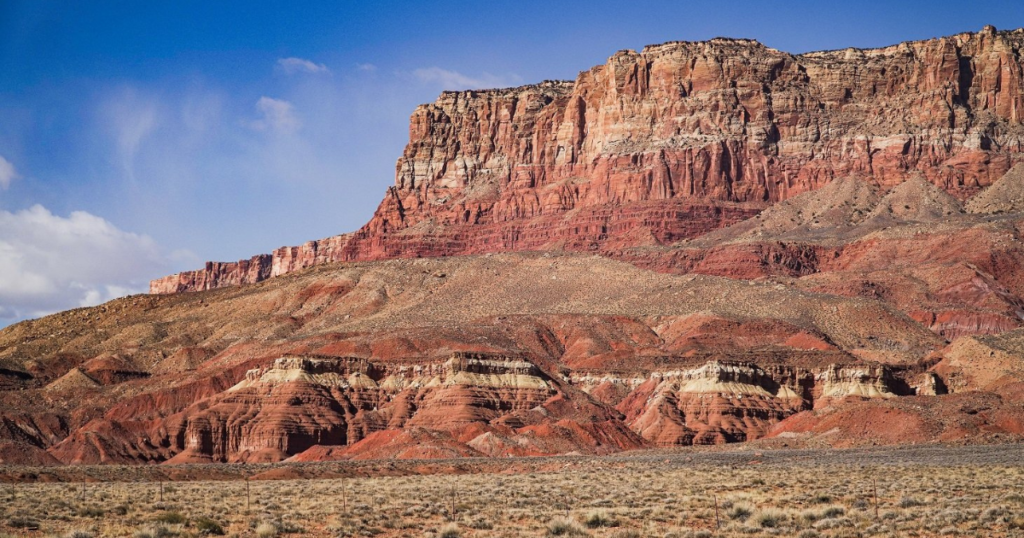 Packrafting Lake Powell Utah image of canyons