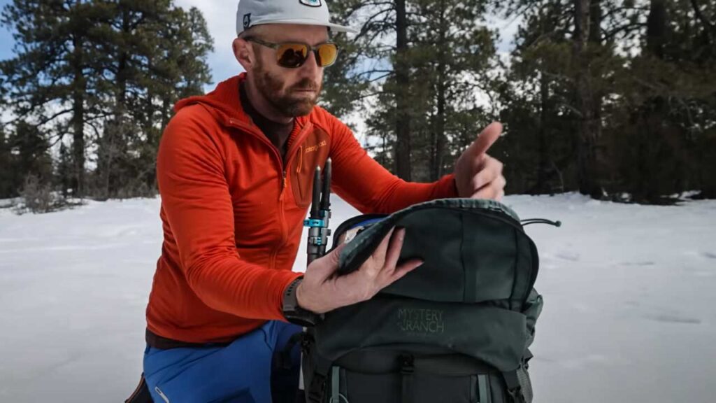 The Bridger toploader pocket, something most don't have in this size.