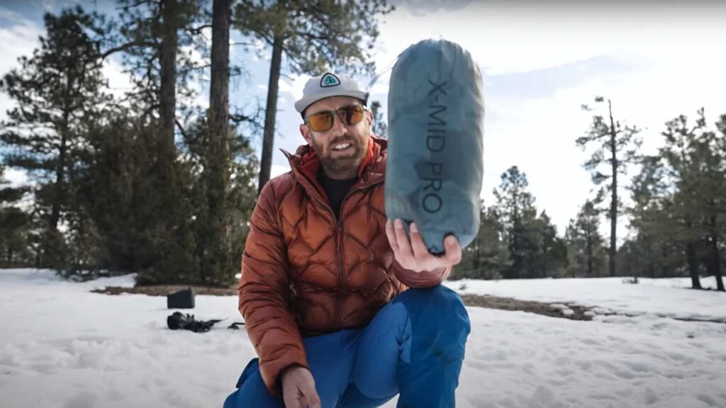 lightweight backpacking tent weighs a pound!