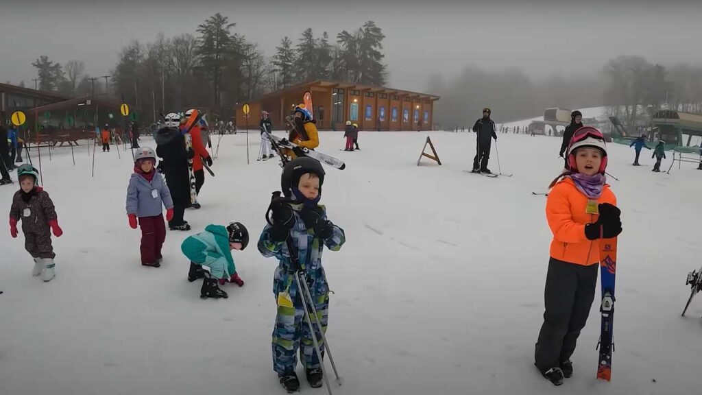 Enrolling kids into a one hour class made all the difference in the world: a great tip for taking kids skiing