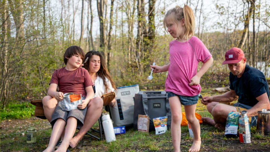 Top 5 Family Things To Do: A great way to enjoy the outdoors is to stop and eat.
