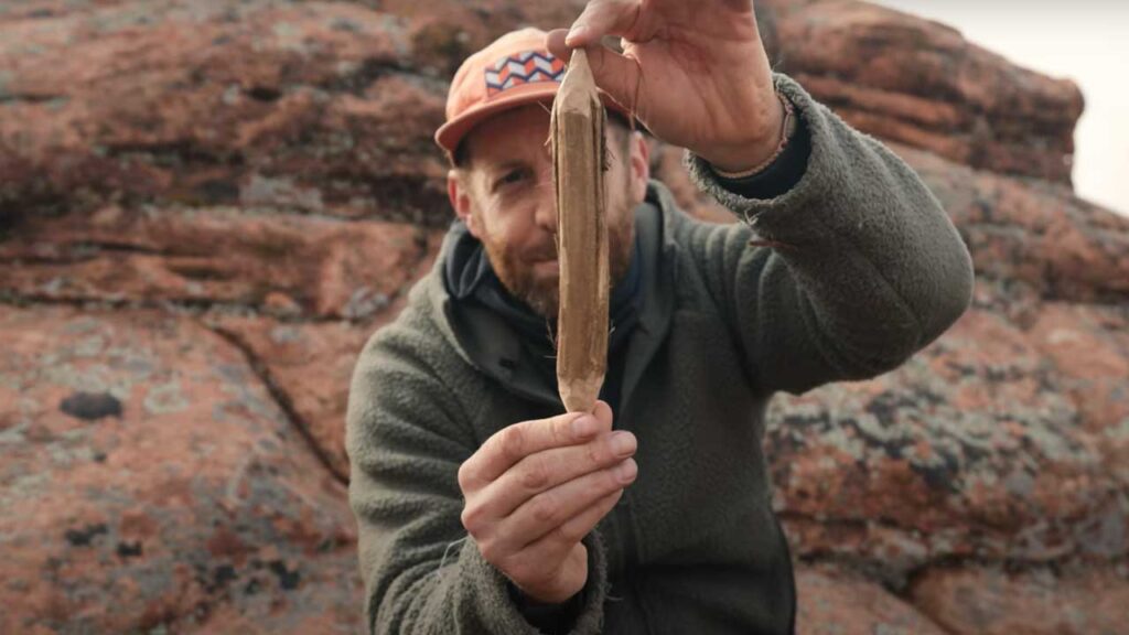 How to Start a Fire in the Wild with Sticks Tip: End result of a little bit of whittling work is a two point spindle.