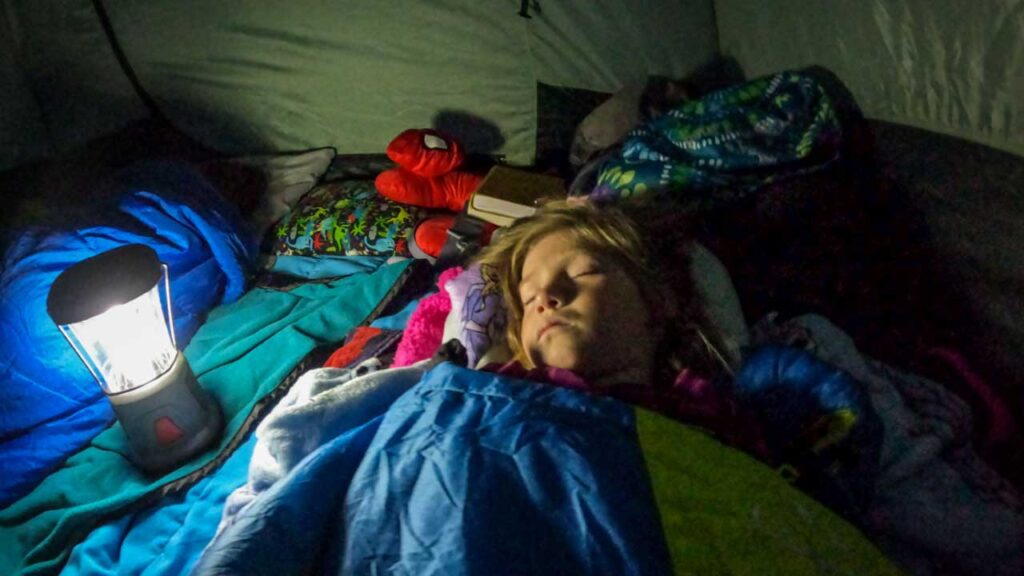 Good, comfy bedding and lighting are key to success in your kid's comfort.