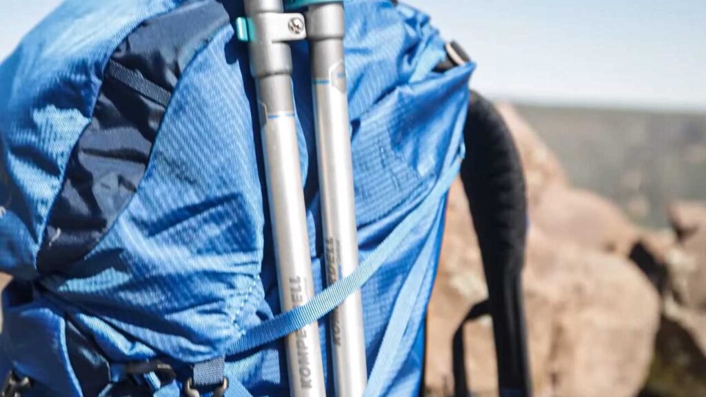 You have to pull through a bunch of these compression straps vs just unclipping gear in the Exos 48.