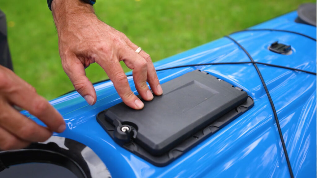 Cool little day hatch is convenient