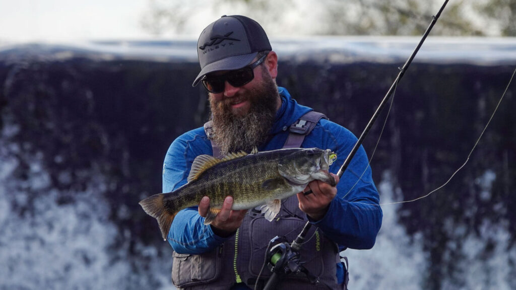 Comfort, coverage and color are key to finding the best sunglasses for fishing.