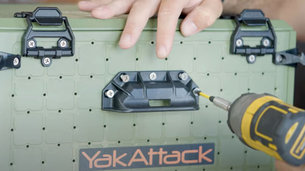 Attach the handles where they are easy to lift at.