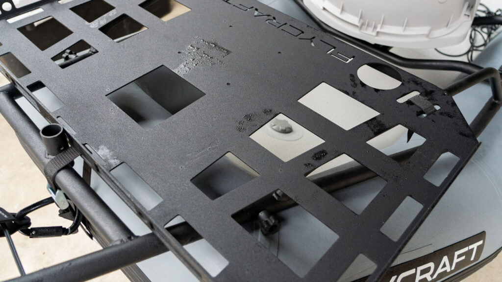 Flycraft Stealth 2.0 has motor mounts and accessories sold separately.