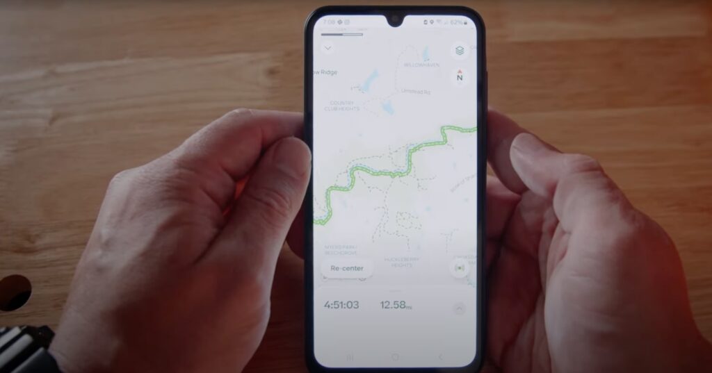 alltrails va strava - hiking apps