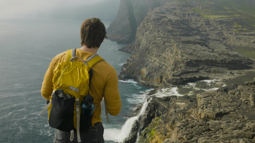 faroe islands, Cheap Backpacks vs Expensive Backpacks